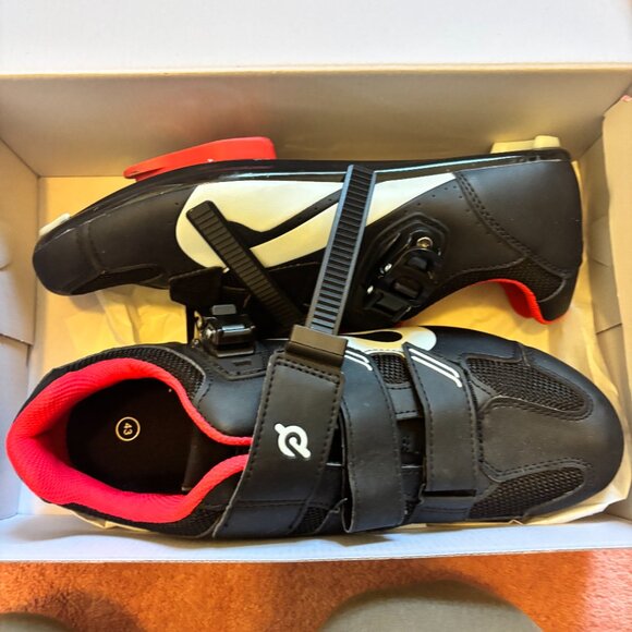 Peloton sz 43 almost new - Picture 2 of 3